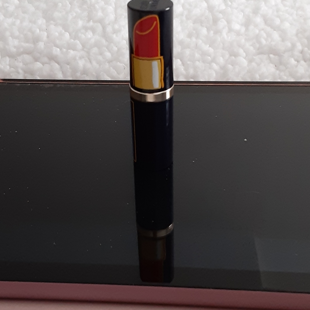 Lipstick